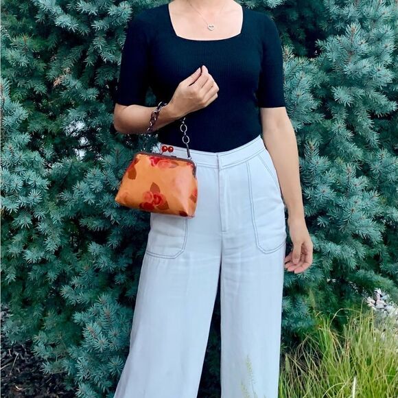 Handmade Genuine Leather Rose Print, Cherry Kisslock Purse/Wristlet/Crossbody - Picture 2 of 16